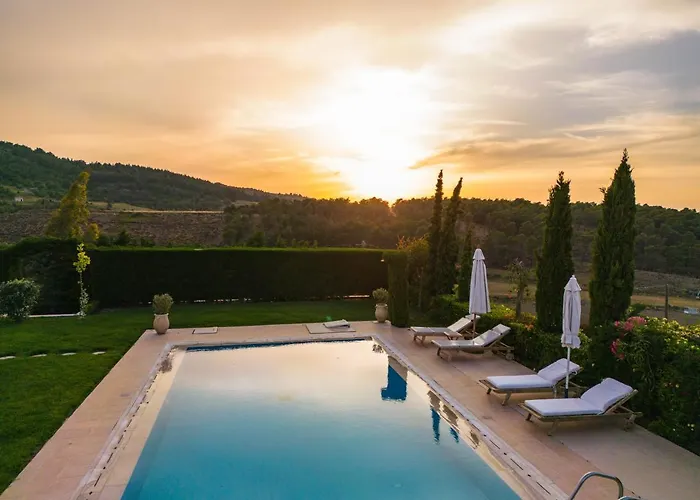 Вилла Secret With Private Pool *